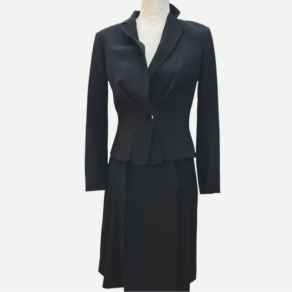 Les Copains Black Wool Skirt Suit, size 42 - Picture 2 of 14